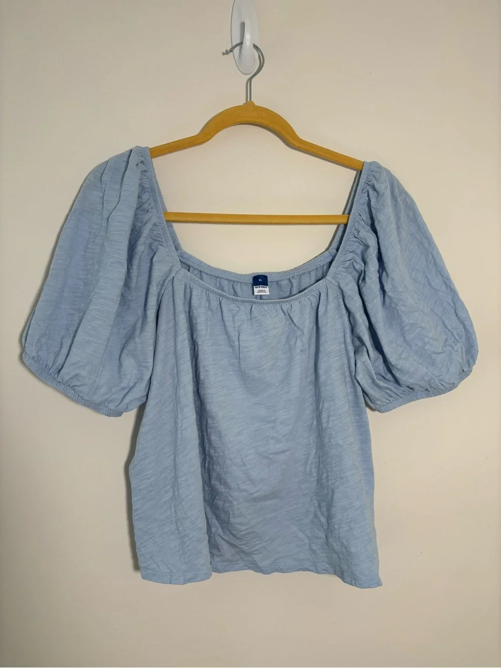 Old Navy Women's Size XL Light Blue Puff Sleeve Top